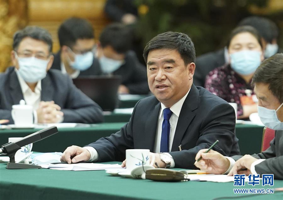 （新华全媒头条·图文互动）（6）从人民中汲取磅礴力量——习近平总书记同出席2020年全国两会人大代表、政协委员共商国是纪实
